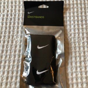 Nike Swoosh Wristbands (2 each)